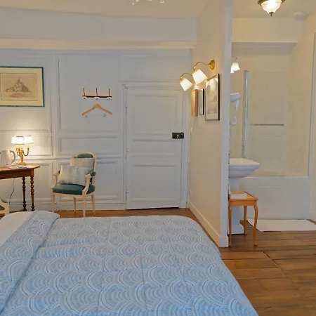 Guest House Saint Yves Dinan Room photo